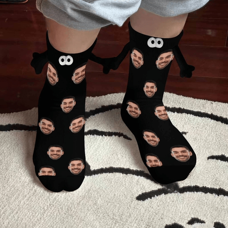 Custom Face Black&White Magnetic Holding Hands Socks Suction Funny Big Eye Socks