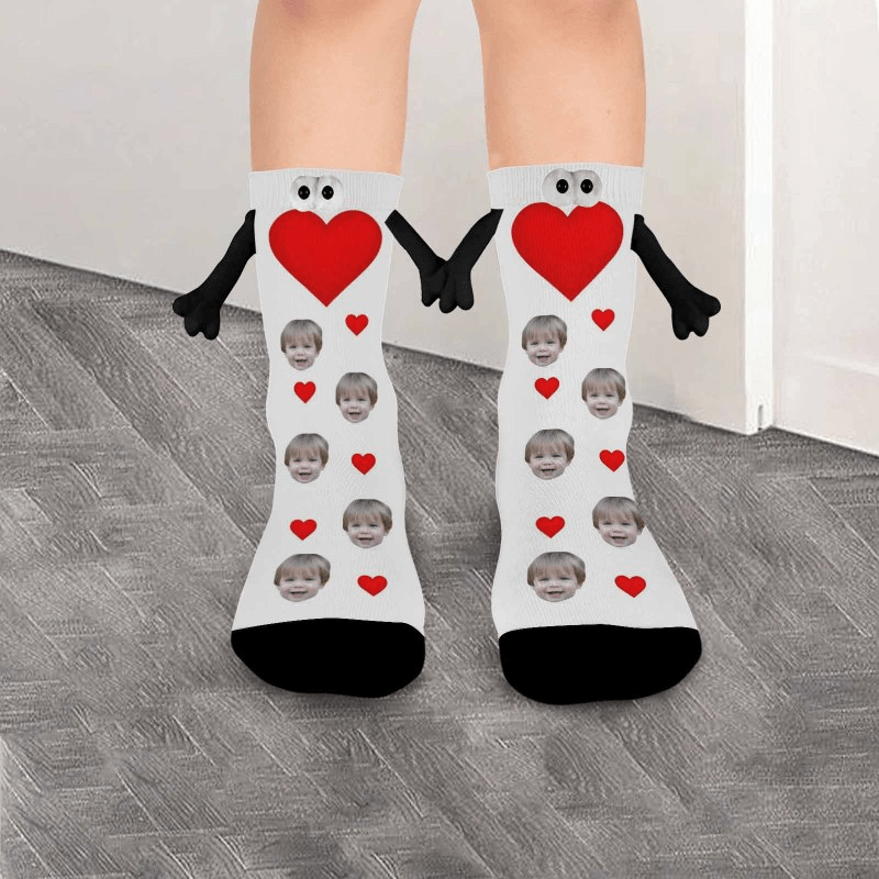 Custom Face Love Heart Black&White Magnetic Holding Hands Socks Suction Funny Big Eye Socks